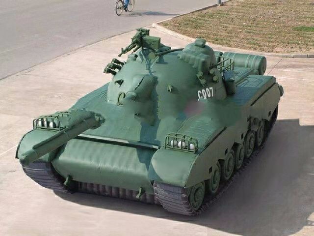 武鸣小型军事坦克